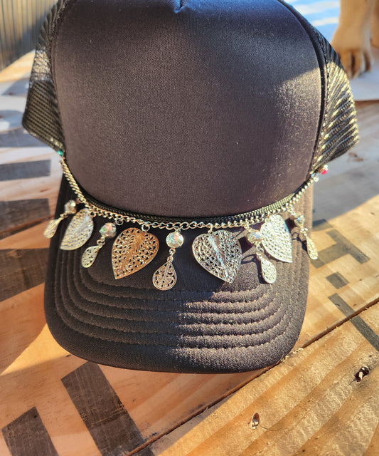 Trucker Hat Silver Charm Chain
